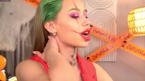 Jenny online show from 10-31-25, 08:59