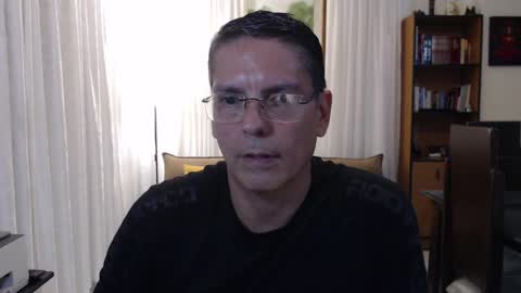 Snapshot of jjquinstudio chatting on 03-29-26, 03:39 Quin online show from 03-29-26, 03:39