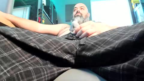 Snapshot of jjv91 chatting on 02-25-26, 08:40 JayV online show from 02-25-26, 08:40