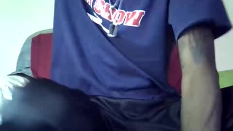 Snapshot of jkings_ chatting on 05-11-26, 04:40 King online show from 05-11-26, 04:40
