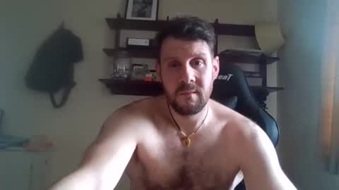 jmakk99 online show from 04-14-26, 09:37