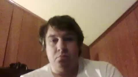 Snapshot of jman10042 chatting on 04-05-26, 09:39 Jake online show from 04-05-26, 09:39