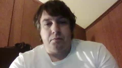 Snapshot of jman10042 chatting on 04-12-26, 09:03 Jake online show from 04-12-26, 09:03