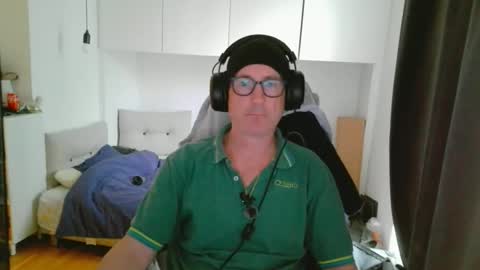 jman2025839798 online show from 05-11-26, 01:39