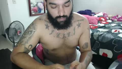 Snapshot of jmasko1 chatting on 10-27-25, 05:11 jmasko1 online show from 10-27-25, 05:11