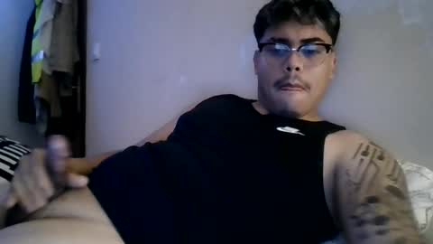 Snapshot of jmolinann21 chatting on 07-26-26, 02:20 jmolinann21 online show from 07-26-26, 02:20