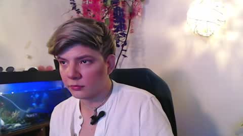 Snapshot of jnick_21 chatting on 12-13-24, 11:39 Nick online show from 12-13-24, 11:39