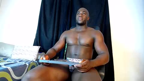 joan_silva online show from 09-15-25, 04:18