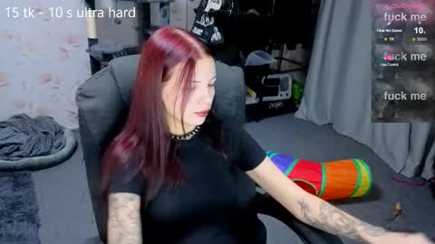 Snapshot of joan_wilson chatting on 10-19-25, 07:03 joan_wilson online show from 10-19-25, 07:03