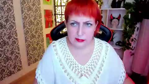 Joana online show from 06-18-26, 08:36
