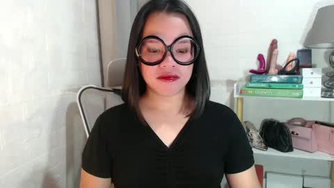 Snapshot of joanagorgeous chatting on 12-28-24, 11:37 Joana online show from 12-28-24, 11:37