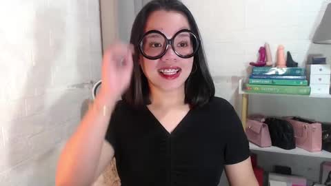 Snapshot of joanagorgeous chatting on 01-06-25, 01:20 Joana online show from 01-06-25, 01:20