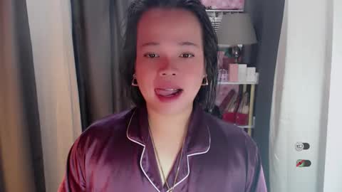 Joana online show from 04-12-26, 07:41