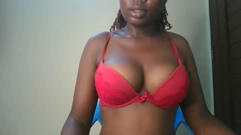 Snapshot of joankein_255 chatting on 05-03-26, 05:52 varl online show from 05-03-26, 05:52