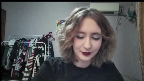 Snapshot of joanna_tompsonlove0 chatting on 12-15-24, 06:26 Joannatompson online show from 12-15-24, 06:26