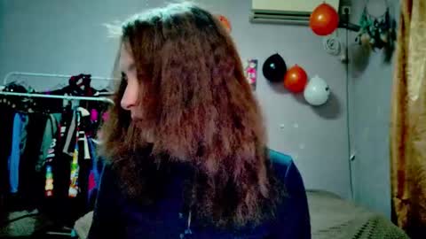 Snapshot of joanna_tompsonlove0 chatting on 10-28-25, 10:45 Joannatompson online show from 10-28-25, 10:45