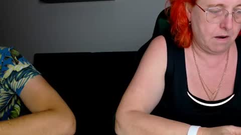Snapshot of joannaandneighbour chatting on 07-28-26, 05:56 Joanna and Greg online show from 07-28-26, 05:56