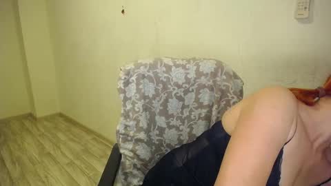 Snapshot of joanne_star chatting on 01-14-26, 10:25 SweetGinger online show from 01-14-26, 10:25