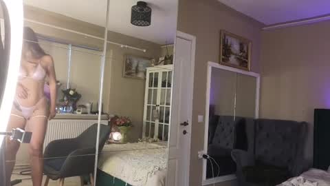 Joanne online show from 02-12-25, 08:38