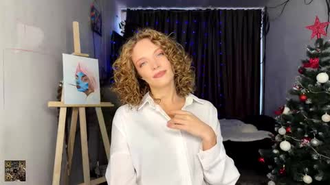 Snapshot of joanniemcgrapth chatting on 12-15-25, 07:45 MONICA online show from 12-15-25, 07:45