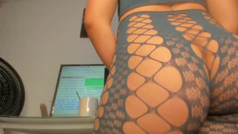 joanyo_brown online show from 12-30-24, 01:15