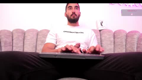 Snapshot of joao_batista_team chatting on 03-01-25, 11:15 JOAO BATISTA online show from 03-01-25, 11:15