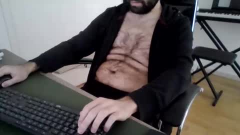 Snapshot of joaodias_18 chatting on 02-05-26, 12:43 joaodias_18 online show from 02-05-26, 12:43