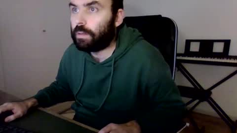 Snapshot of joaodias_18 chatting on 02-12-26, 05:52 joaodias_18 online show from 02-12-26, 05:52