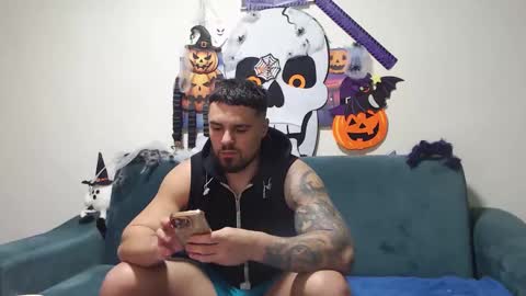 Tiberius online show from 11-09-25, 02:59