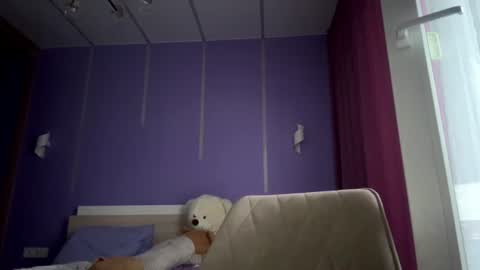 Snapshot of jodyallenson chatting on 06-10-26, 12:48 Lina online show from 06-10-26, 12:48