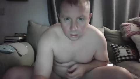 Snapshot of joe0735 chatting on 10-23-25, 10:14 joe0735 online show from 10-23-25, 10:14