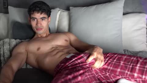 joe_steel1 online show from 03-08-26, 08:12