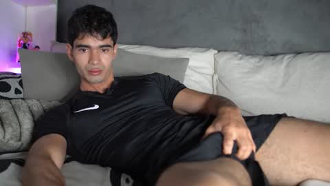 Snapshot of joe_steel1 chatting on 07-05-26, 11:56 joe_steel1 online show from 07-05-26, 11:56
