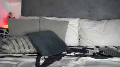 Snapshot of joe_steel1 chatting on 07-08-26, 12:26 joe_steel1 online show from 07-08-26, 12:26