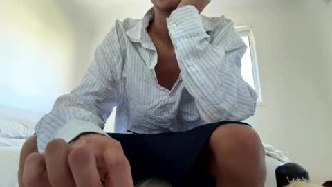 Snapshot of joel28665 chatting on 12-18-25, 05:13 JOEL online show from 12-18-25, 05:13