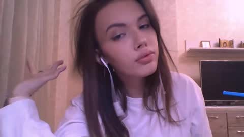 Jennifer online show from 12-21-25, 09:00