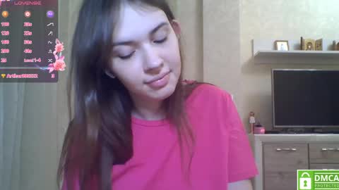 Snapshot of joelbigalk chatting on 05-12-26, 07:55 Jennifer online show from 05-12-26, 07:55