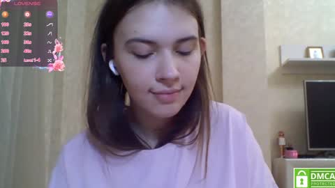Snapshot of joelbigalk chatting on 05-17-26, 06:04 Jennifer online show from 05-17-26, 06:04
