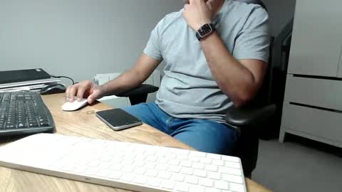 Snapshot of joeshades21 chatting on 02-17-25, 11:13 joeshades21 online show from 02-17-25, 11:13