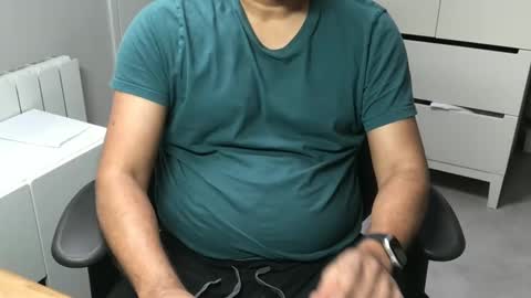 Snapshot of joeshades21 chatting on 03-10-25, 08:59 joeshades21 online show from 03-10-25, 08:59