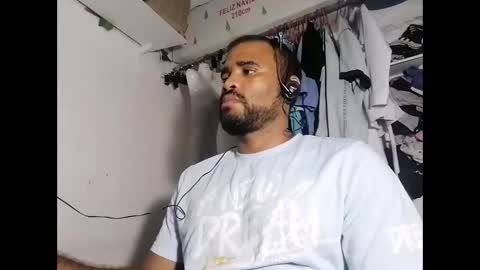 Snapshot of johan2222222222 chatting on 02-20-25, 05:33 johan2222222222 online show from 02-20-25, 05:33