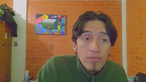 Snapshot of johan70nsexy chatting on 12-20-25, 06:26 johan70nsexy online show from 12-20-25, 06:26