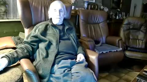 Snapshot of johan7_heet chatting on 01-15-25, 07:34 johan7 heet online show from 01-15-25, 07:34