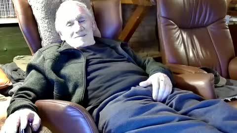 Snapshot of johan7_heet chatting on 02-21-25, 10:15 johan7 heet online show from 02-21-25, 10:15