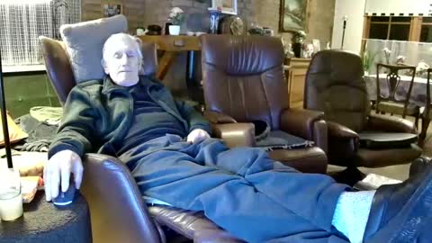 Snapshot of johan7_heet chatting on 03-05-25, 08:32 johan7 heet online show from 03-05-25, 08:32