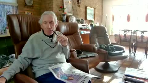 Snapshot of johan7_heet chatting on 11-04-25, 12:48 johan7 heet online show from 11-04-25, 12:48