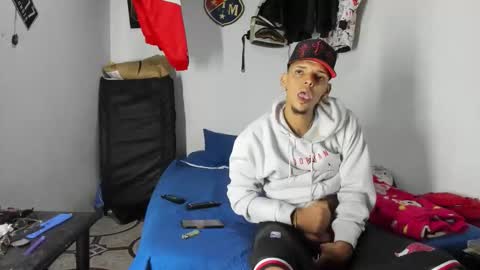 Snapshot of johan_and_antonella chatting on 02-19-26, 02:29 johan_and_antonella online show from 02-19-26, 02:29