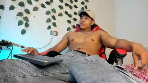 Snapshot of johan_beley_7k chatting on 01-07-26, 07:05 Johan Beley online show from 01-07-26, 07:05