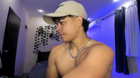 Snapshot of johan_beley_7k chatting on 02-11-26, 02:11 Johan Beley online show from 02-11-26, 02:11