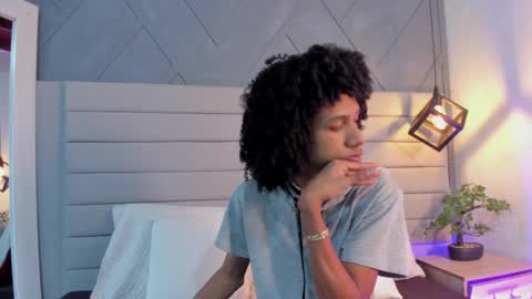 Johan  online show from 11-26-25, 11:44